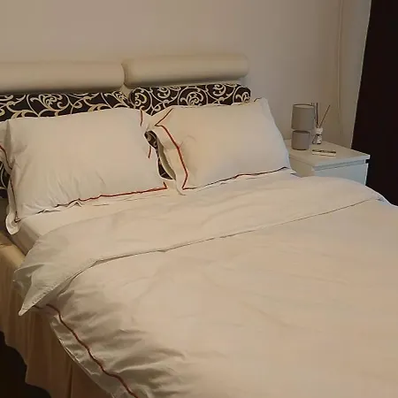 Chic And Comfortable 1 Bedroom Flat Close To Center Διαμέρισμα *