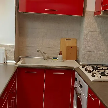 Chic And Comfortable 1 Bedroom Flat Close To Center